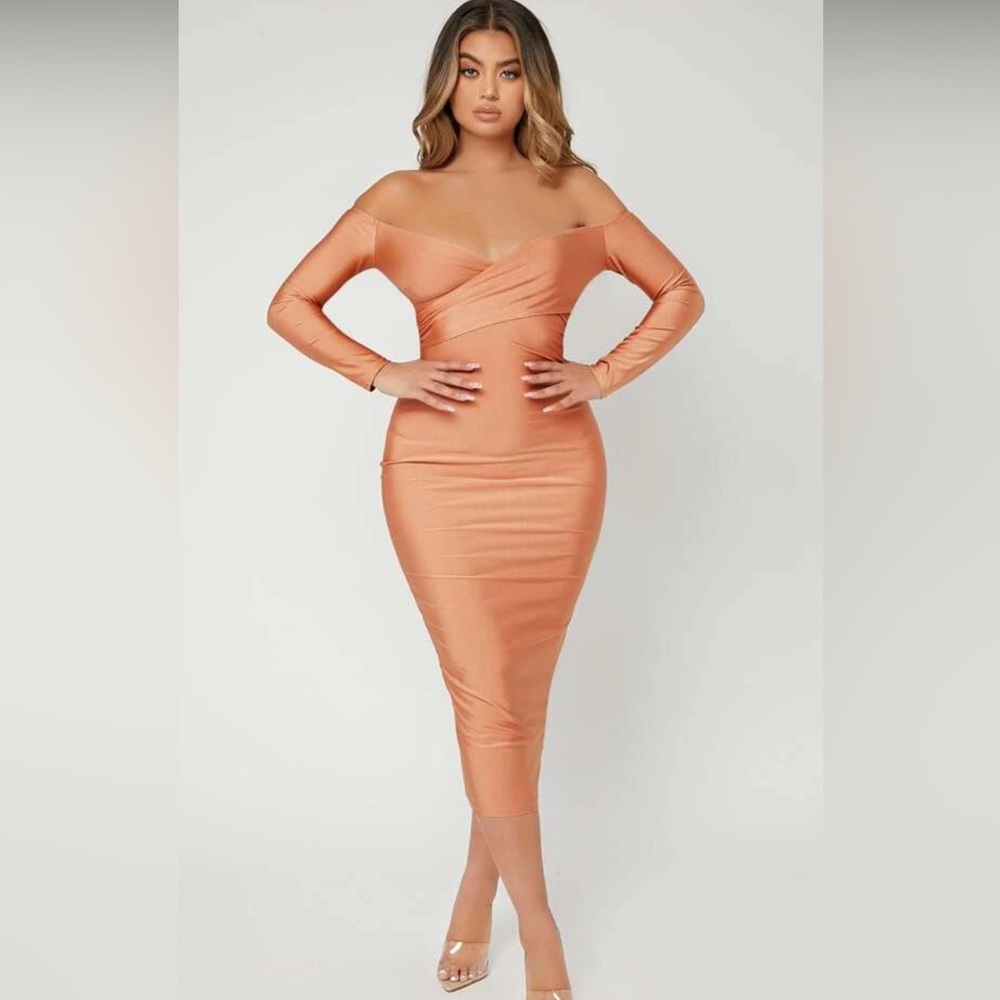 Solid Off Shoulder Bodycon Dress - Coral Orange
Size: 12(XL)